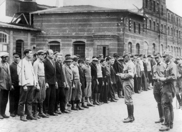 Prozivka u koncentracionom logoru Oranienburgu, Berlin 1933.