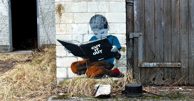 Banksy, Cut It out http://bit.ly/WDXods