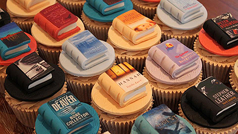 Cupcake-books,-Victoria-s-kitchen_thumb