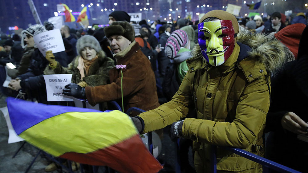 Protesti u Bukureštu, foto: Robert Ghement/EPA