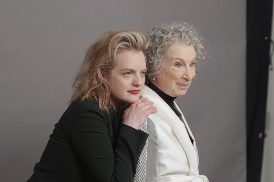 Elisabeth Moss i Margaret Atwood, foto: Ruven Afanador
