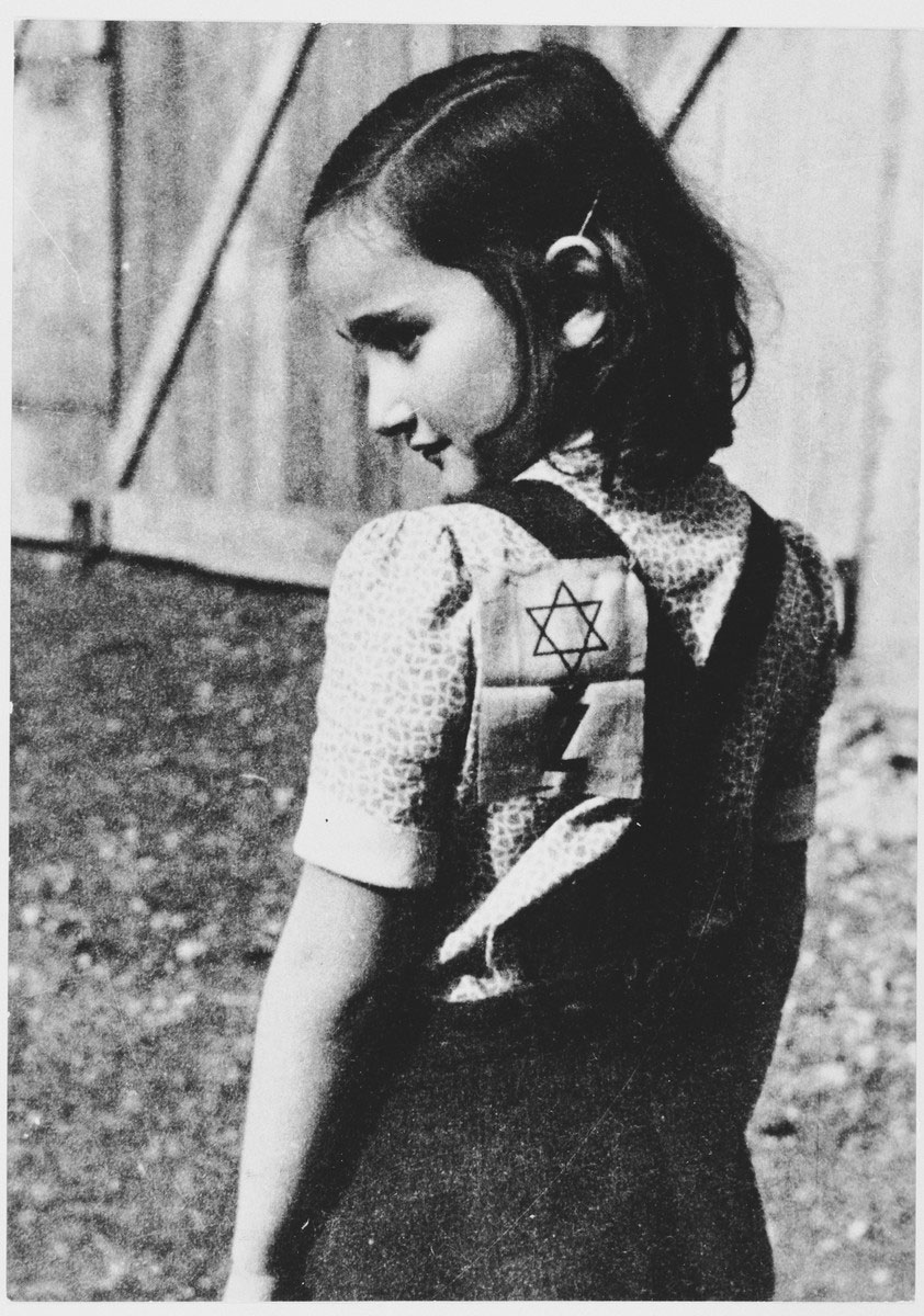 Devojčica u koncentracionom logoru
