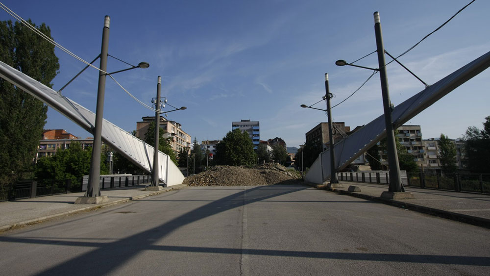 most u Kosovskoj Mitrovici