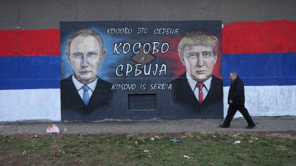Mural u Beogradu Kosovo je Srbija sa Putinom i Trampom