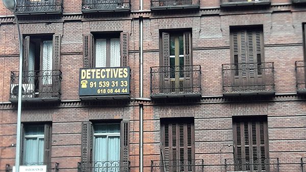 Reklama za detektivsku agenciju, Madrid