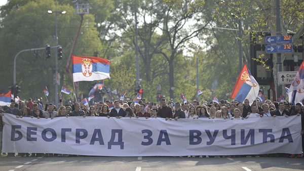 Transparent: Beograd za Vučića