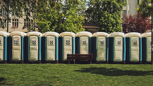 Toi-toi wc-i u Pionirskom parku, Beograd