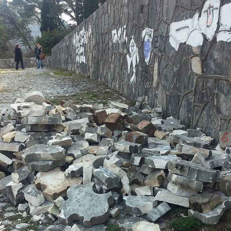 Partizansko groblje u Mostaru, foto: Ines Tanović Sijerčić