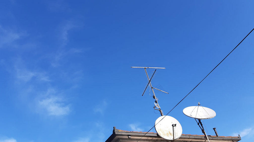 antene na krovu