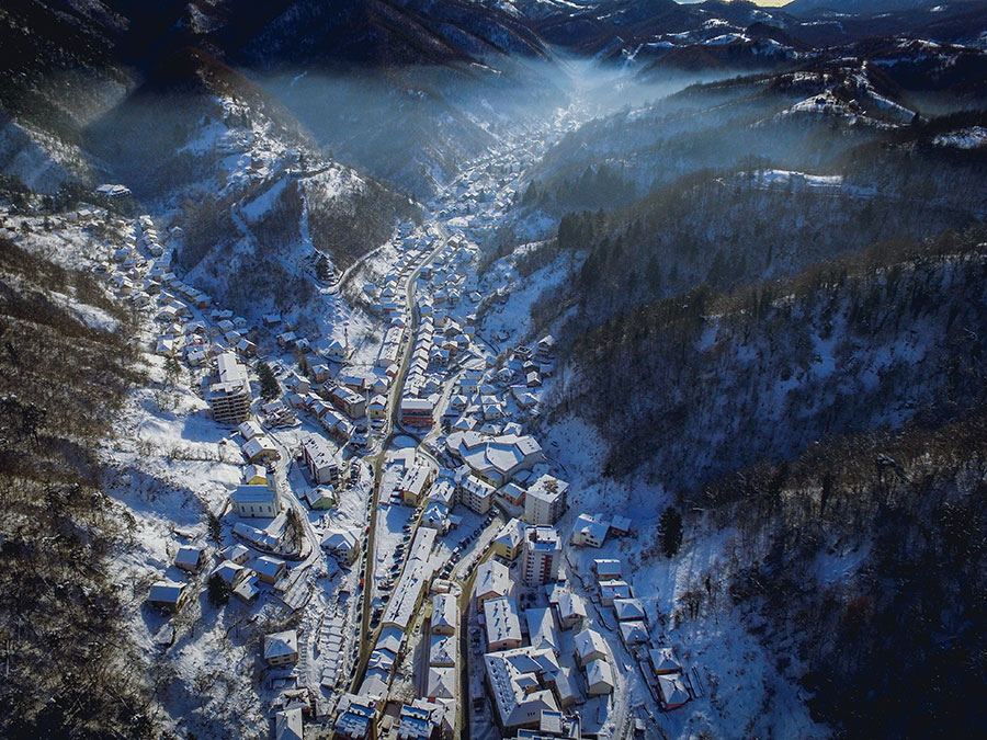 Srebrenica ispod snijega, foto: Kojic.m/Wikimedia Commons