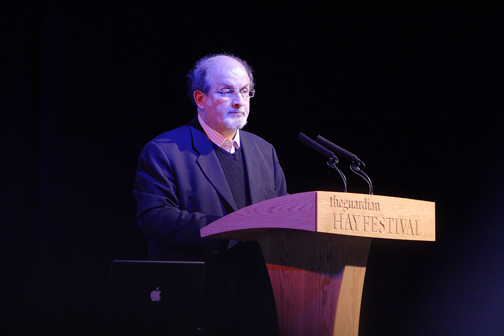 Salman Rushdie 2008, foto: Alexander Baxevanis/Wikimedia Commons