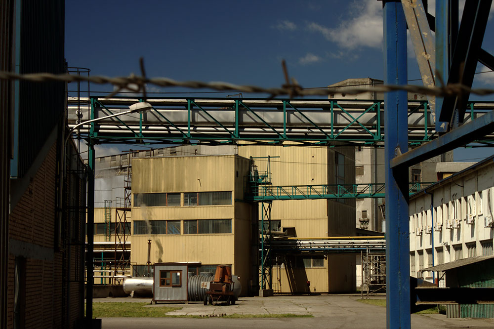 Fabrika u Zrenjaninu, foto: Aktron/Wikimedia Commons