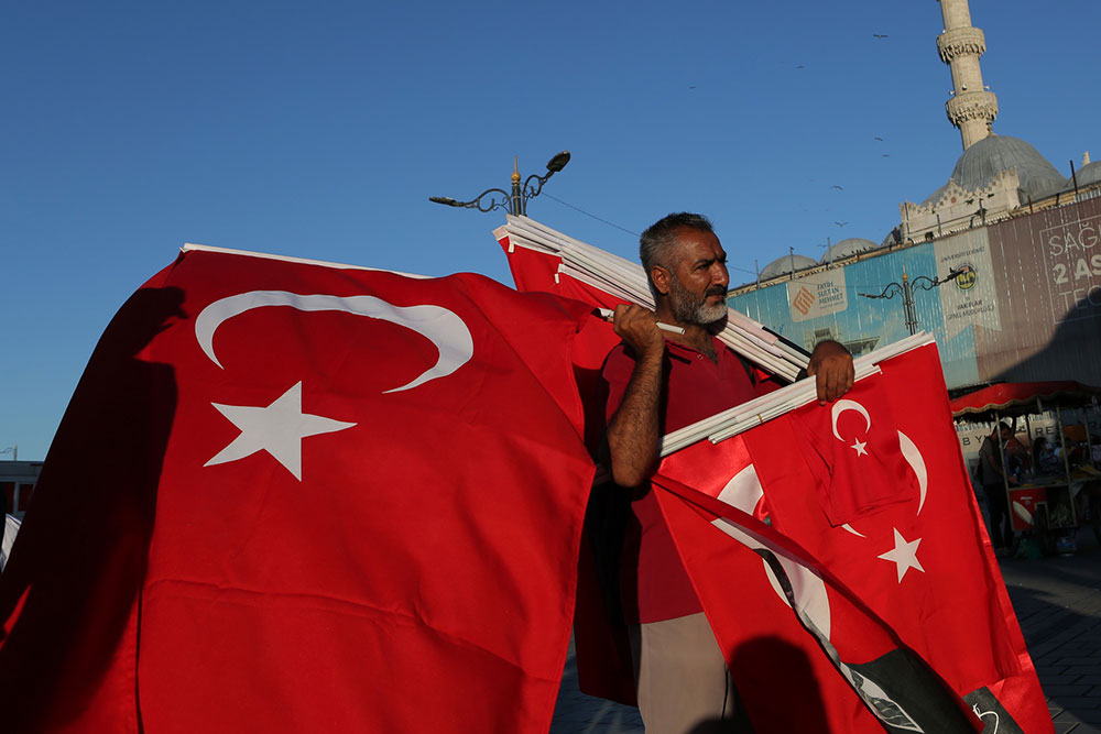 Istanbul, prodavac turskih zastava, foto: Konstantin Novaković