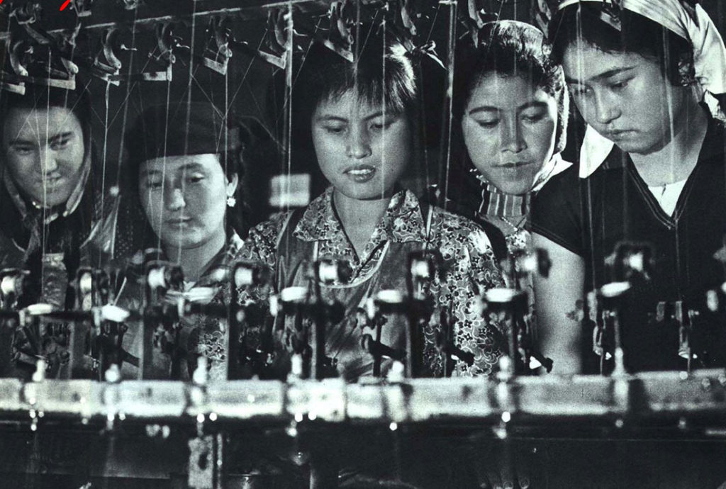 Kineske radnice 1965, foto: 人民画报, Wikimedia Commons