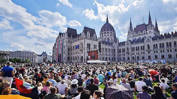 Péter Magyar, prvi govor u parlamentu, foto: Elekes Andor, Wikimedia Commons